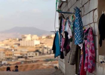 منظمة بريطانية تحذر من استمرار وضع الحالة الإنسانية للأطفال في الرقة