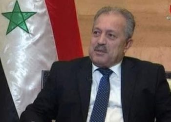 رئيس وزراء النظام يعتبر مضاعفة أسعار الخبز والمازوت “تحريك بسيط”.. ومتابعون يردون