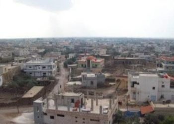 الجيش الوطني وهيئة سياسية يستنكران إدراج “أحرار الشرقية” ضمن العقوبات الامريكية