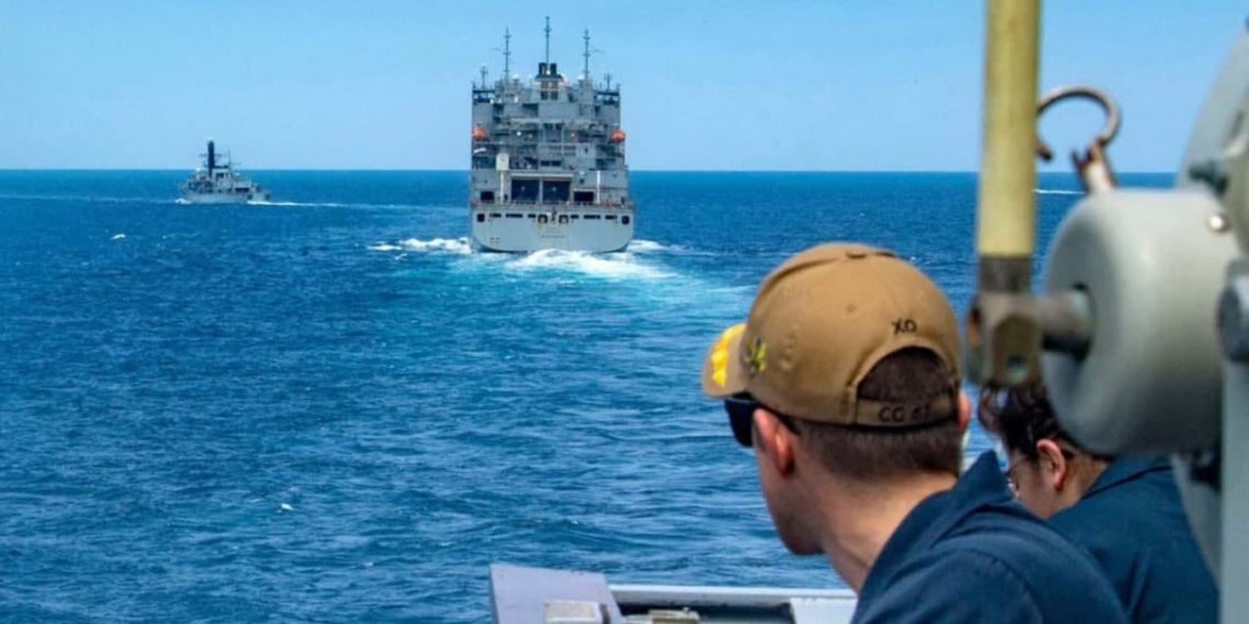 إيران تقول إنها استهدفت سفينة إسرائيلية في بحر العرب رداً على استهداف “الحرس الثوري” في سوريا