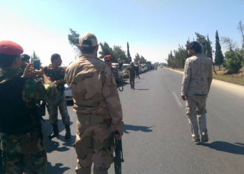 الحرس الثوري الإيراني يفقد الاتصال بقافلة تحمل معدات عسكرية في بادية حمص