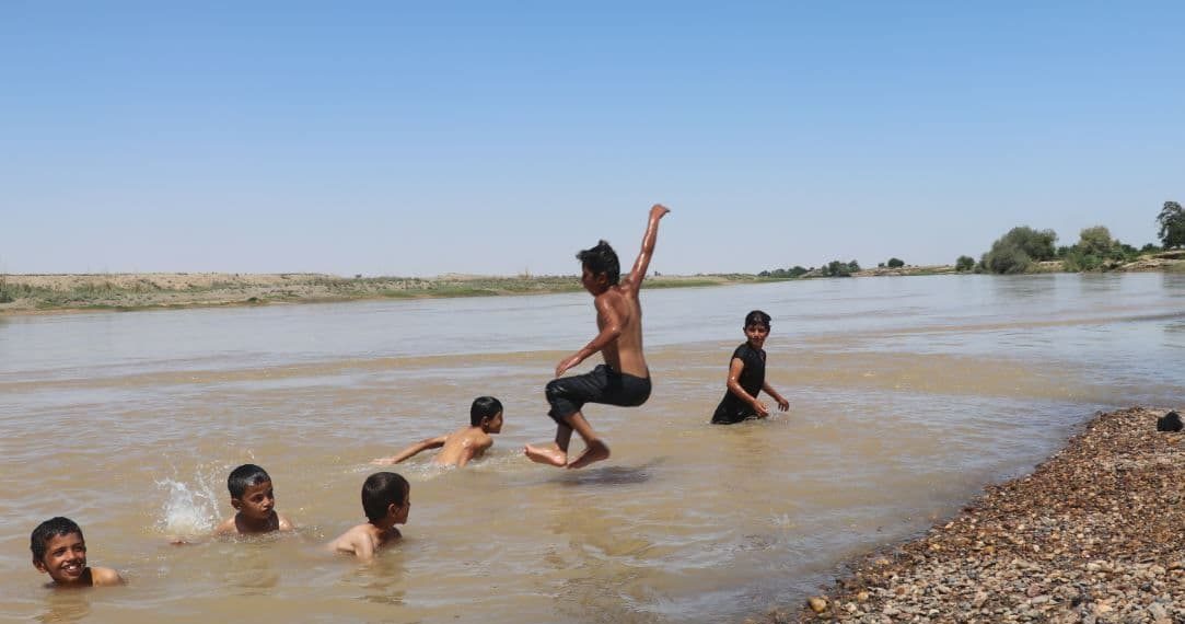الرقة.. وفاة 4 أطفال غرقاً بنهر الفرات خلال يومين