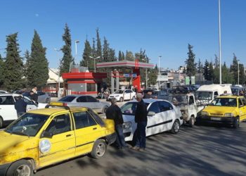 حكومة النظام ترفع سعر البنزين للمرة الثالثة خلال أشهر