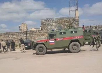 لأول مرة منذ فرض التضييق.. دورية روسية تدخل أحياء درعا البلد