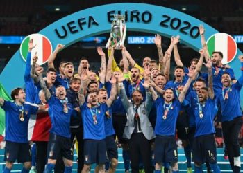 إيطاليا تحقق لقب كأس أمم أوروبا بعد فوزها على إنكلترا