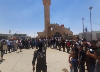 درعا.. وقفة احتجاجية لأهالي المعتقلين في سجون الفيلق الخامس