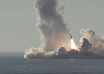 روسيا تجرّب صاروخاً جديداً من السواحل السورية