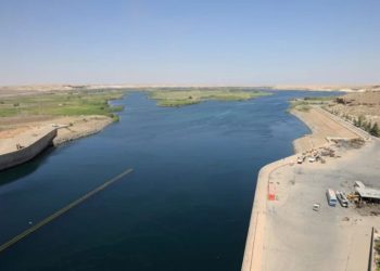 وسط تجاهل من “قسد”.. العطش والجفاف يخيمان على ريف دير الزور الشمالي