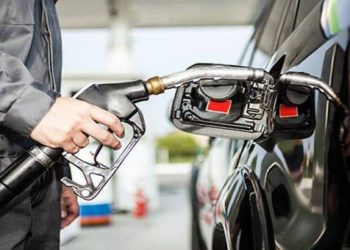 ريف دمشق.. محطات الوقود تبيع المازوت بسعر مضاعف