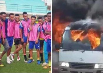 مقتل وإصابة عدد من اللاعبين جراء تفجير حافلة فريق كرة قدم في الصومال