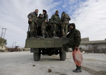 الجيش الإسرائيلي ينفذ ضربات صاروخية على مواقع لحزب الله في القنيطرة