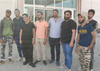 وصول حافلة تقل مهجري درعا إلى مدينة الباب في حلب