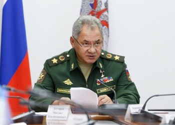 بدعوة من وزير الدفاع الروسي.. 46 تلميذاً سورياً وصلوا إلى روسيا