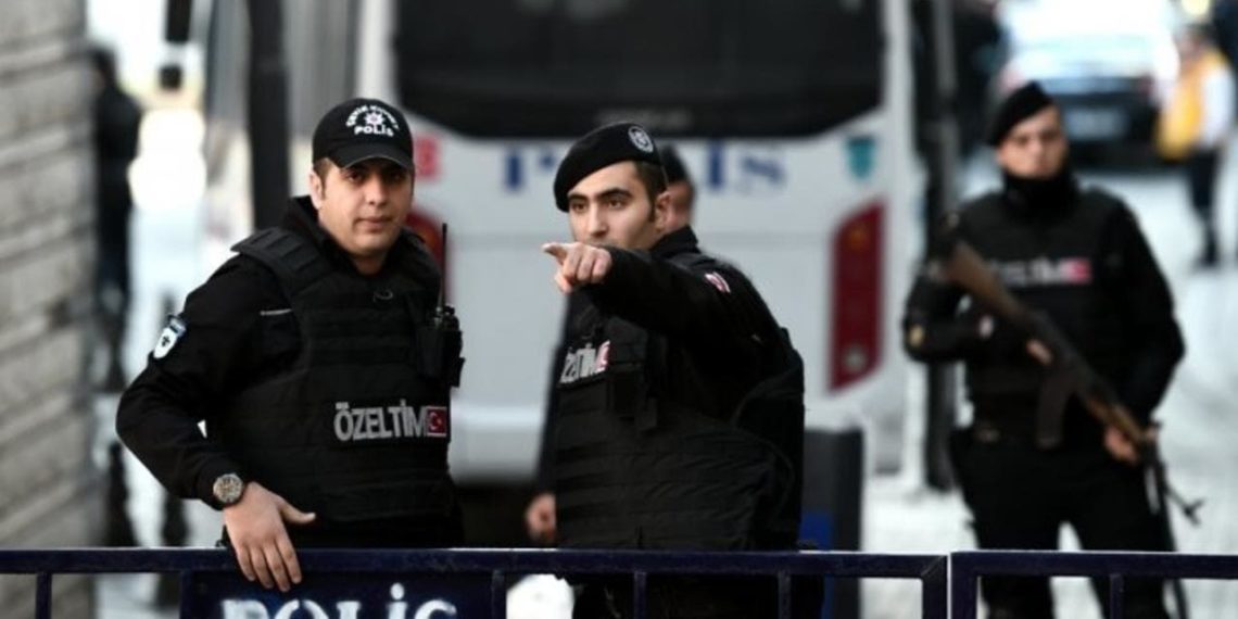 التحالف الدولي يرسل شحنة معدات بناء إلى الحسكة قادمة من العراق