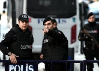 التحالف الدولي يرسل شحنة معدات بناء إلى الحسكة قادمة من العراق