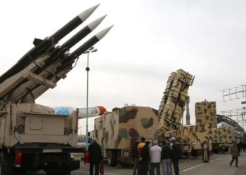 ميليشيا مدعومة إيرانياً تستقبل شحنة صواريخ في الرقة