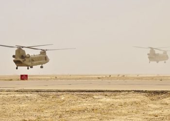 العراق يعلّق على انسحاب قوات التحالف إلى قاعدة في الكويت