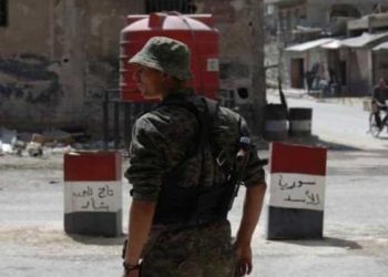 فصيل يتبنى استهداف حاجز لقوات النظام في دمشق