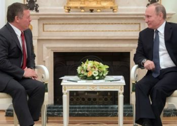 الملك الأردني يحمل موقفه الجديد بشأن سوريا إلى موسكو