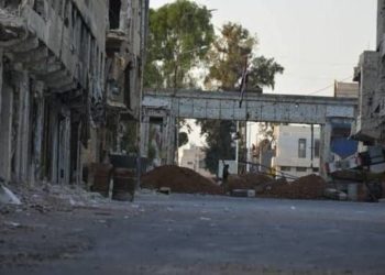 ضحايا مدنيون جراء قصف قوات النظام على أحياء درعا المحاصرة