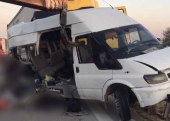 معظمهم سوريون.. حادث مروري يتسبب بوفاة وإصابة 18 شخصاً في عنتاب