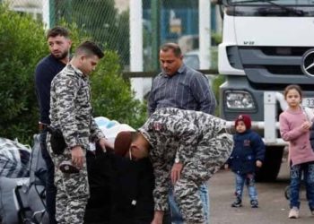 القضاء اللبناني يوقف تنفيذ قرار ترحيل اللاجئين السوريين