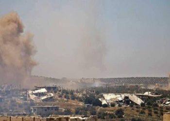 تصعيد كبير على أحياء درعا المحاصرة والنظام يستهدف وفداً عشائرياً مفاوضاً بالقصف