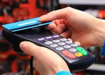 على غرار “البطاقة الذكية”.. لبنان يصدر “البطاقة التمويلية”