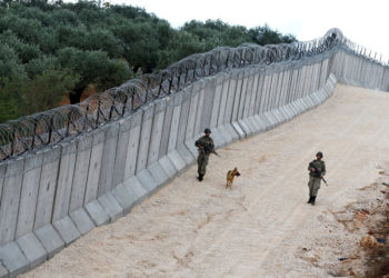 تركيا توقف 22 سورياً دخلوا إليها عبر التهريب