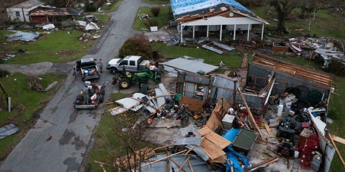 أكثر من 50 قتيلاً جراء إعصار ضرب سواحل الولايات المتحدة الأمريكية