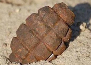 مقتل طفلة وإصابة شقيقها بانفجار في ريف دير الزور