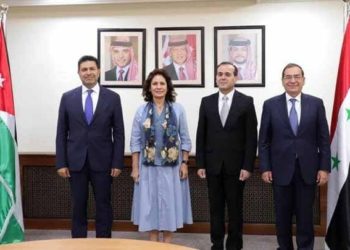 اجتماع لوزراء طاقة أربعة بلدان عربية لتزويد لبنان بالغاز الطبيعي