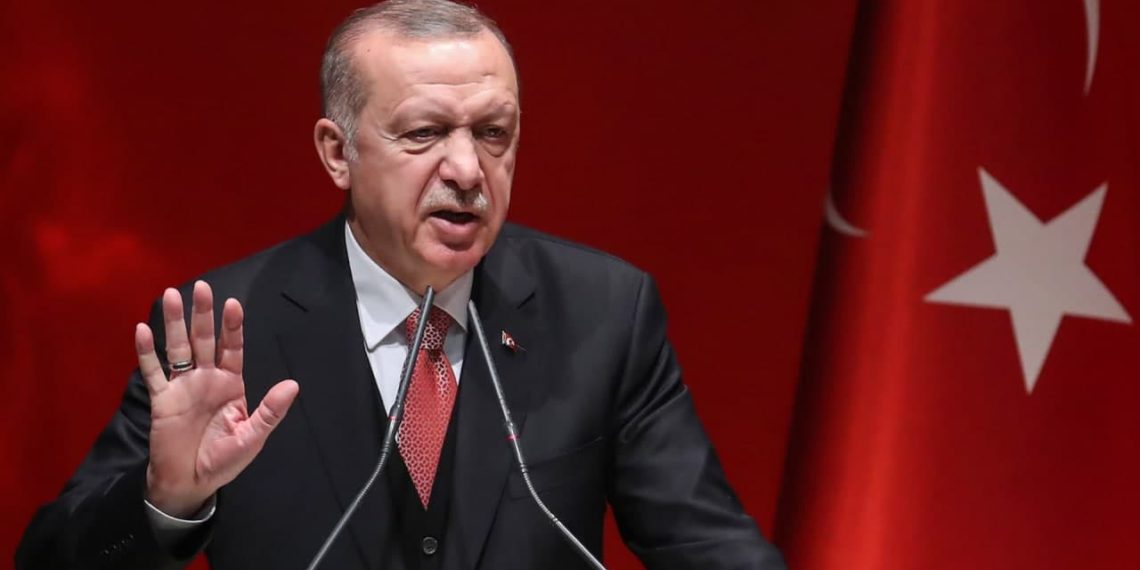 أردوغان يوجه انتقادات لأوروبا بتعاطيها مع أزمة لجوء السوريين