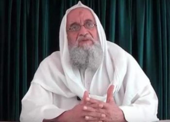 زعيم القاعدة ينشر مقطعاً مصوراً ويشيد بأعمال تنظيمه في سوريا