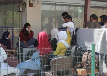 بينهم سوريون.. تركيا تضبط 48 مهاجراً حاولوا العبور باتجاه أوروبا