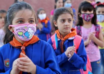 وسط تجاهل حكومة النظام.. تسجيل عشرات الإصابات بفيروس كورونا في مدارس ريف دمشق