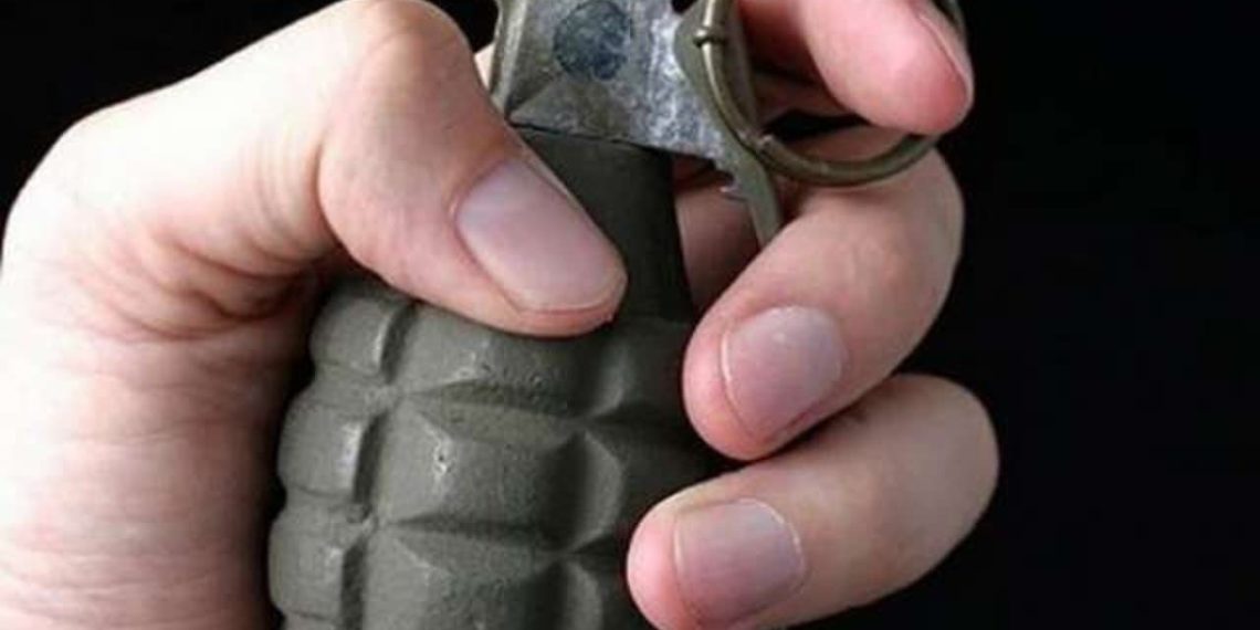 قتيلة وجرحى إثر تفجير قنبلة بسبب خلاف عائلي في دمشق