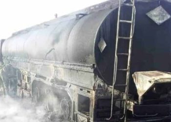 “تنظيم الدولة” يستهدف قافلة صهاريج نفط تابعة لميليشيا “حزب الله” بريف حماة