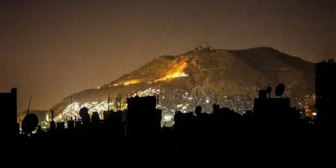 وزير كهرباء النظام يبشر السوريين بشتاء صعب بسبب نقص المحروقات