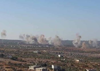 جرحى مدنيون بقصف مدفعي لقوات النظام على مخيم بريف إدلب