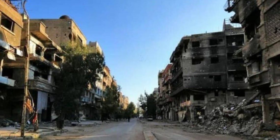 حكومة النظام تؤجل عودة المدنيين إلى مخيم اليرموك في دمشق بحجة مشاريع تنظيف الشوارع