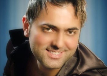 فنان شعبي موالي يقتل شاباً في اللاذقية بسبب خلاف شخصي بينهما ويحاول الهرب