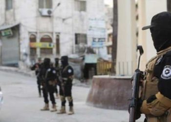 نفذوا تفجيرات واختطافات في الشمال السوري.. إلقاء القبض على مسؤول بـ “سرية أنصار أبي بكر الصديق” في إدلب