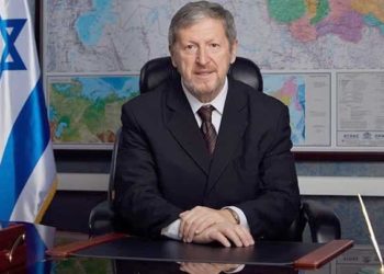 التحالف الدولي يستهدف مواقع إيرانية في قاعدة “الإمام علي” في سوريا والميليشيا تحتمي بالمدنيين