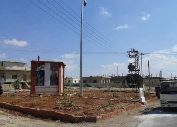 بعد تشبيهه بالمراحيض.. نصب تذكاري لقتلى النظام في حمص يتسبب بحالة “غضب شعبي”