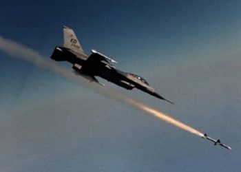 الطيران الروسي يجدد قصفه لمواقع تنظيم الدولة شرق حمص