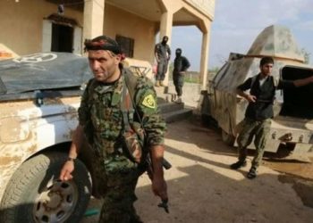 الرقة.. قسد تعتقل بعض أفراد إدارتها بتهم مختلفة