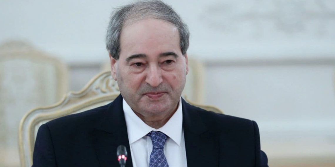 متناسياً إيران وروسيا.. “المقداد” يطالب الولايات المتحدة وتركيا بالخروج من سوريا