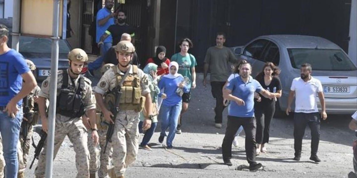 اشتباكات في بيروت تخلّف 36 ضحية بين قتيلٍ وجريح
