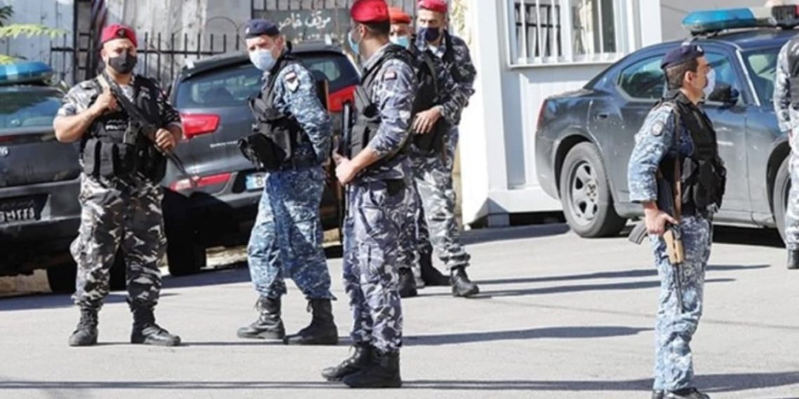 الأمن اللبناني يقبص على سجينيْن سورييْن فرّا من سجن في الجنوب